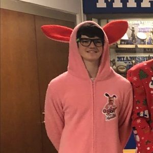 Meet your Posher, Colin